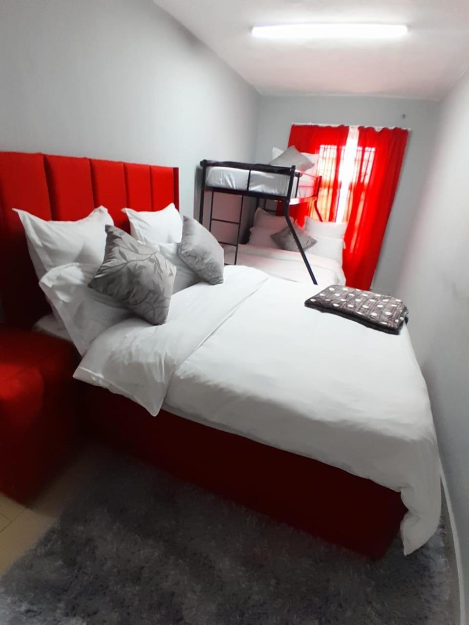 Brooklyn Queens And Kings Guesthouse Cape Town Exterior photo